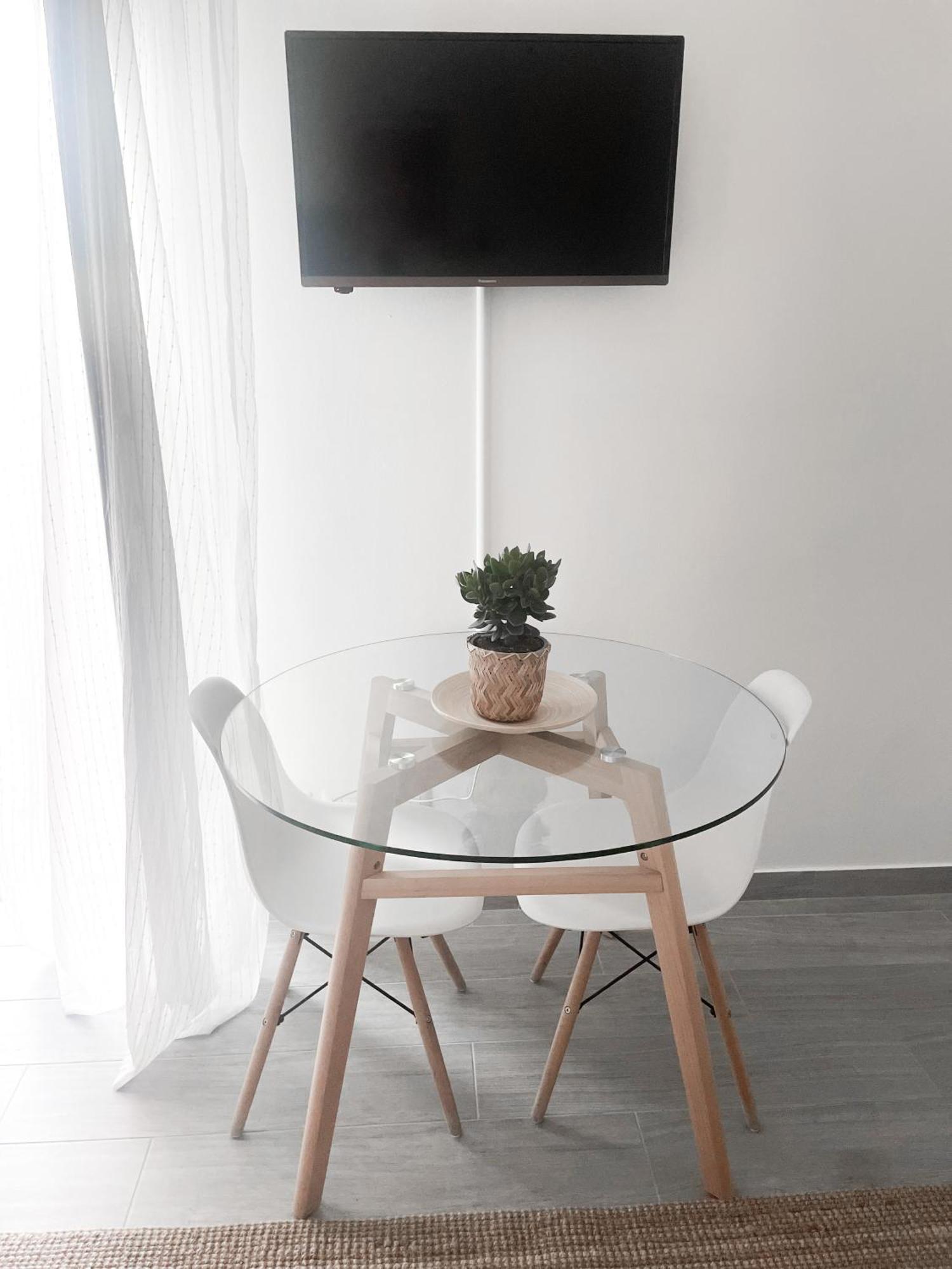 Xenia Apartments - Fashion Week Studio Near Navigli ミラノ エクステリア 写真